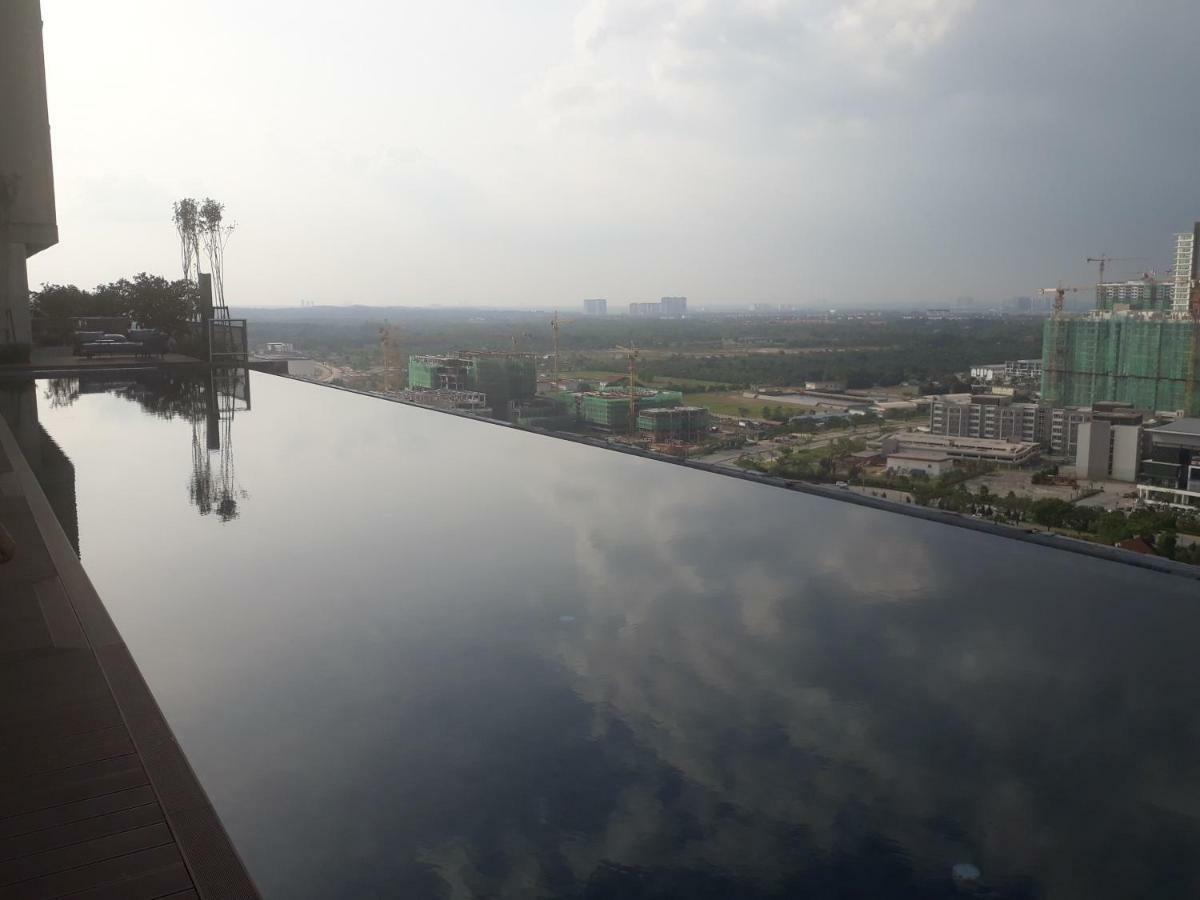 Mufasa Suites At Tamarind Suites With Wifi Netflix Coway Level 8 Кіберджая Екстер'єр фото